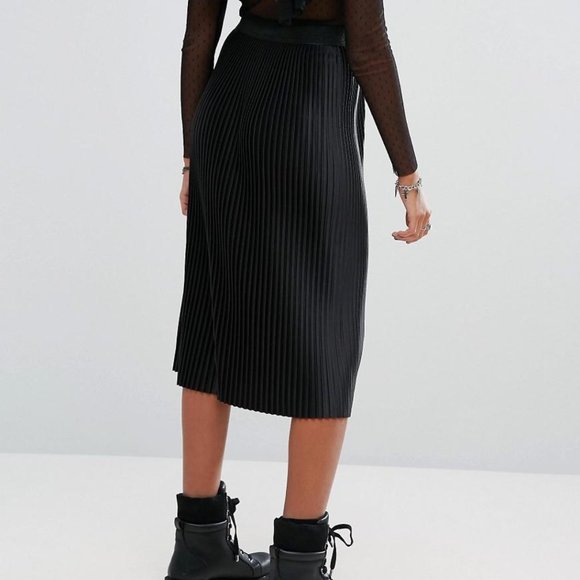 Pull & Bear Pleated Midi Skirt - Picture 3 of 3
